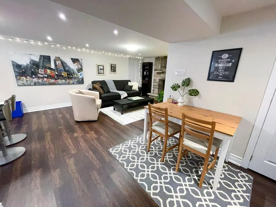Apartment Spacious & Renovated 1Bd Suite W/Parking Toronto